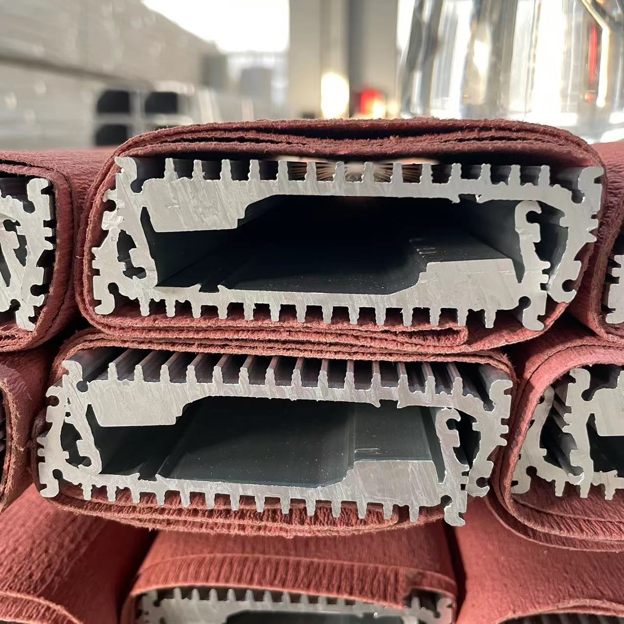 鋁合金制品定制有哪些工藝，怎么選合適的工藝？